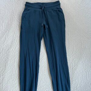 Lululemon Jogger Sweatpants Size 4 Blue